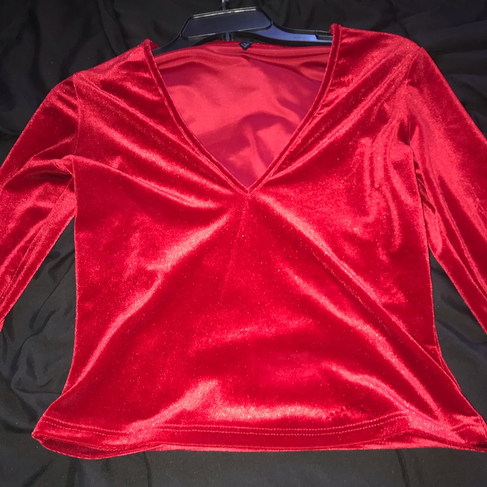 Velvet V-neck croptop